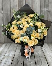 Букет цветов из:  Розы и Лизиантусы #REPLACE_PRED# Малой Вишере