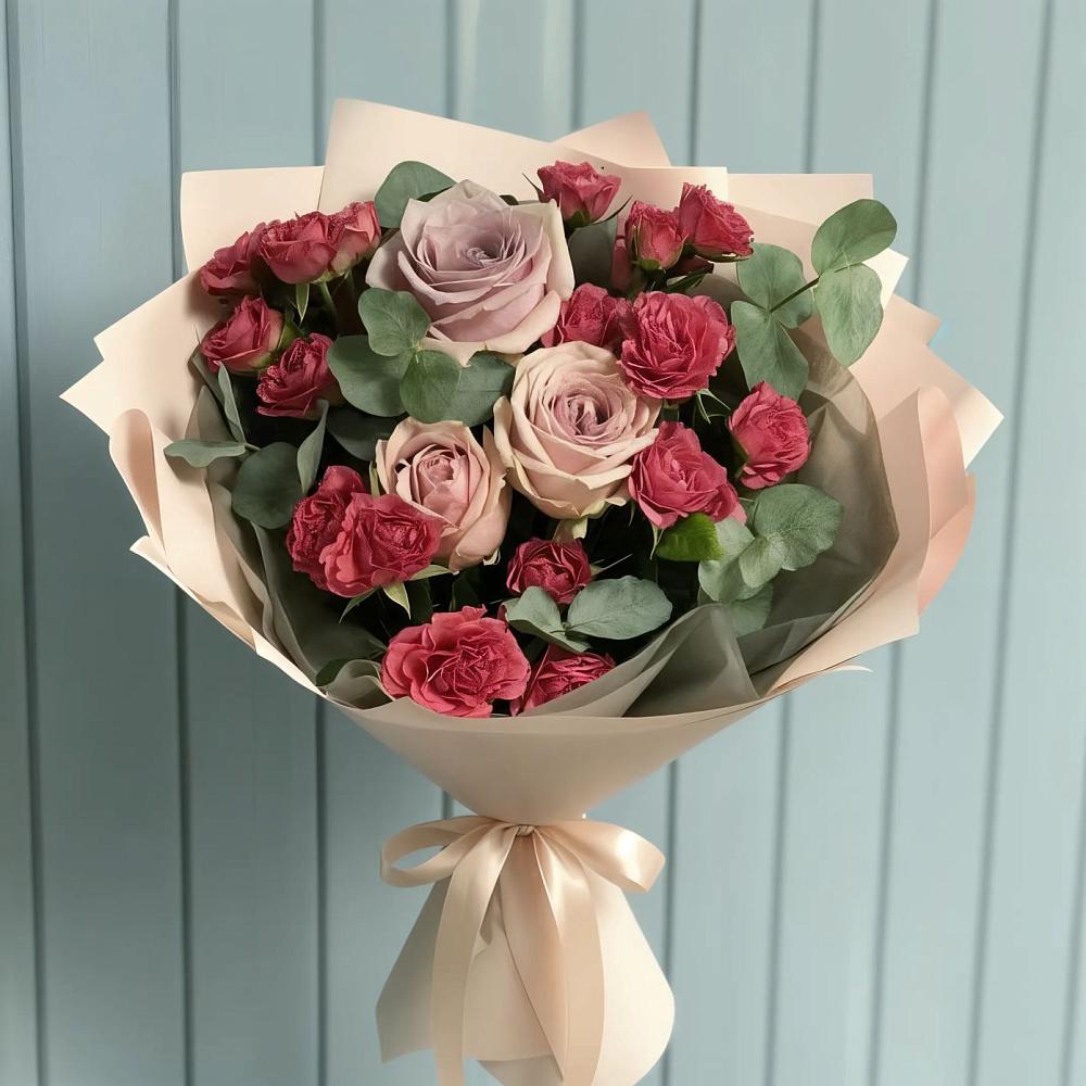 Букет цветов из: Гвоздики и Розы в Малой Вишере