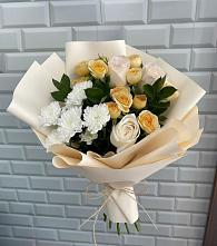 Букет цветов из:  Розы и Хризантемы в Малой Вишере