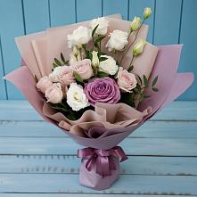 Букет цветов из:  Розы и Лизиантусы в Малой Вишере