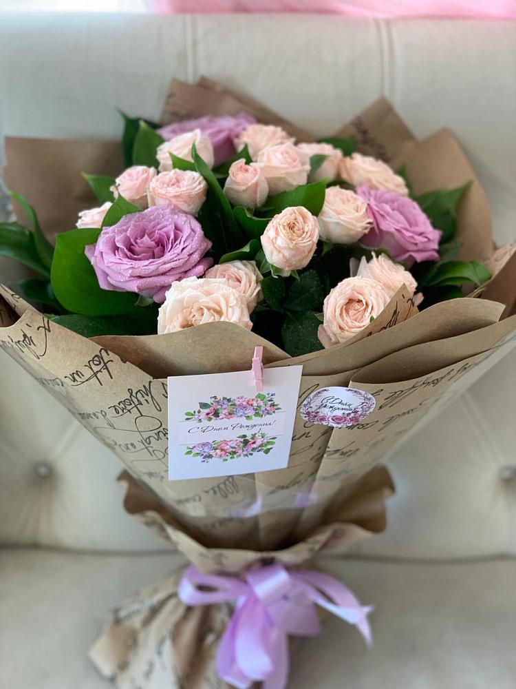 Букет цветов из: Розы в Малой Вишере