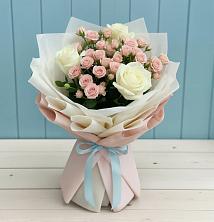 Букет цветов из:  Розы в Малой Вишере