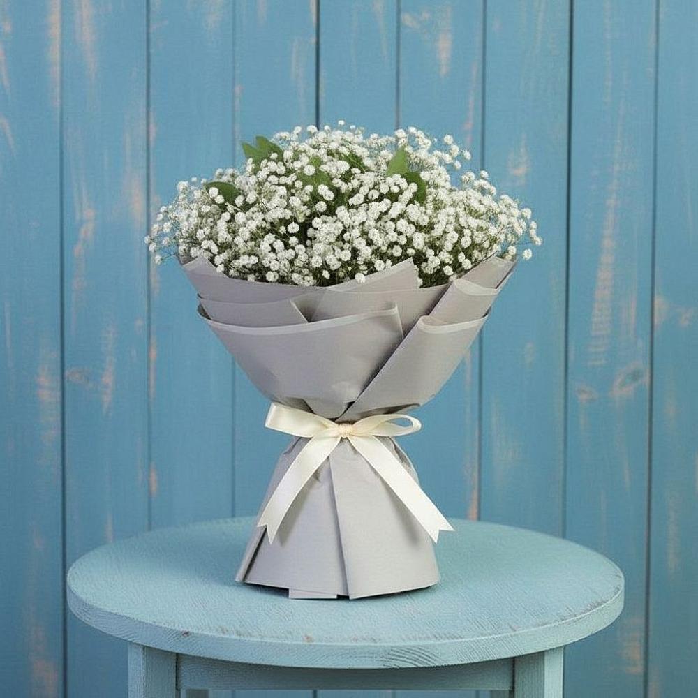 Букет цветов из: Гипсофила в Малой Вишере