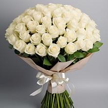 Букет 101 беля роза Белоснежка в Малой Вишере