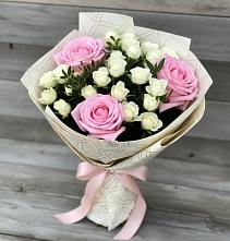 Букет цветов из:  Розы в Малой Вишере