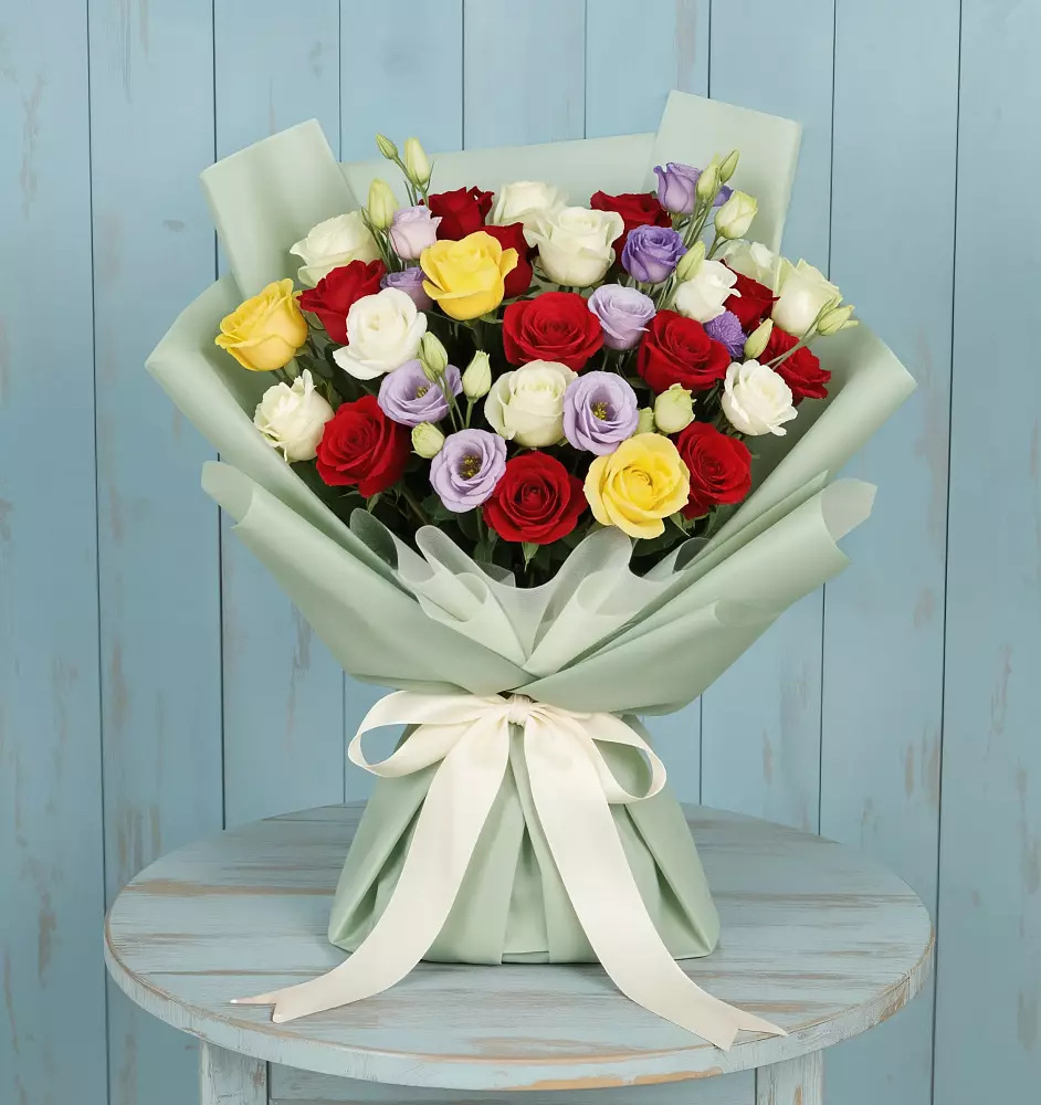 Букет цветов из: Розы в Малой Вишере