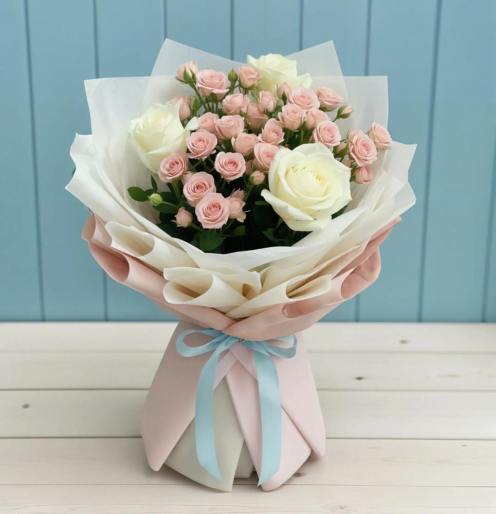 Букет цветов из: Розы в Малой Вишере